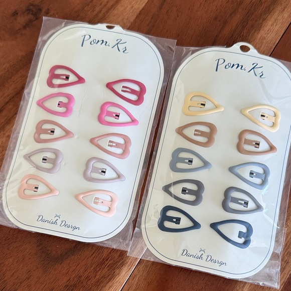 Heart-Shaped Hair Clips - Pink, Cream, Blue - Picture 3 of 3